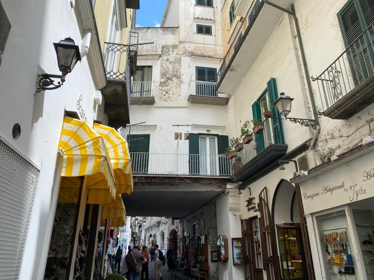Peonia Appartamento Amalfi Esterno foto