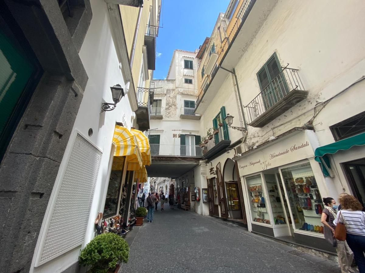 Peonia Appartamento Amalfi Esterno foto